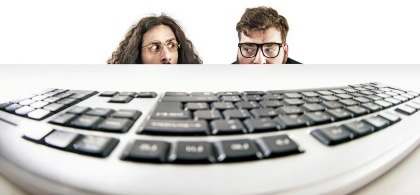Computer Keyboard Men-copyright konradbak/AdobeStock.com
